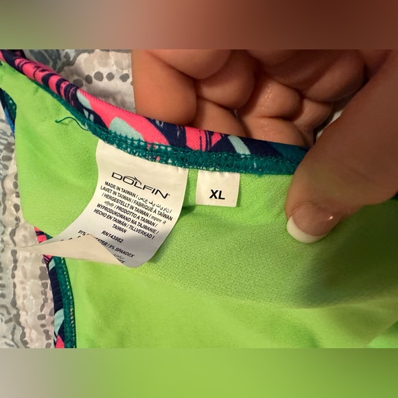 5 for $25-  NWT Dolfin Swimsuit (top only) sz XL - Picture 10 of 12